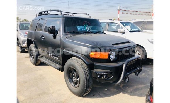 Buy Import Toyota FJ Cruiser Black Car in Import - Dubai in Antigua Buy Import Toyota FJ Cruiser Black Car in Import - Dubai in Antigua