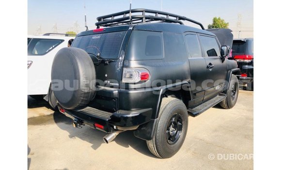Buy Import Toyota FJ Cruiser Black Car in Import - Dubai in Antigua Buy Import Toyota FJ Cruiser Black Car in Import - Dubai in Antigua