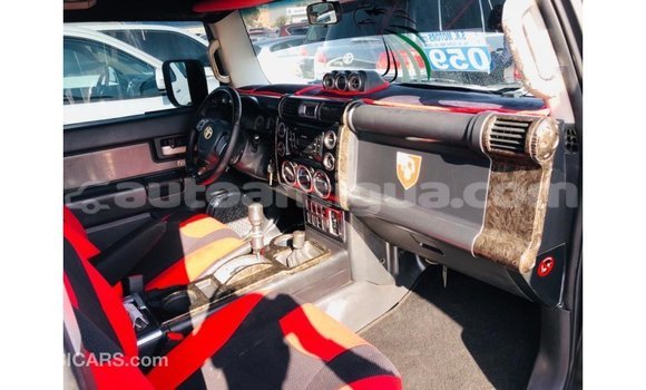 Buy Import Toyota FJ Cruiser Black Car in Import - Dubai in Antigua Buy Import Toyota FJ Cruiser Black Car in Import - Dubai in Antigua