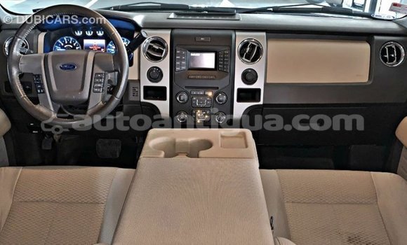 Buy Import Ford Club Wagon Brown Car in Import - Dubai in Antigua Buy Import Ford Club Wagon Brown Car in Import - Dubai in Antigua