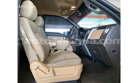 Buy Import Ford Club Wagon Brown Car in Import - Dubai in Antigua Buy Import Ford Club Wagon Brown Car in Import - Dubai in Antigua