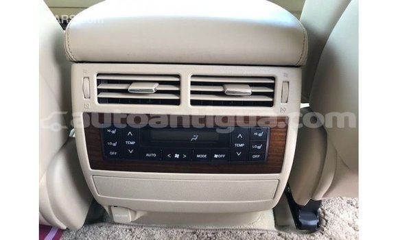 Buy Import Toyota Land Cruiser White Car in Import - Dubai in Antigua Buy Import Toyota Land Cruiser White Car in Import - Dubai in Antigua
