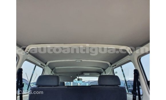 Buy Import Toyota Land Cruiser White Car in Import - Dubai in Antigua Buy Import Toyota Land Cruiser White Car in Import - Dubai in Antigua