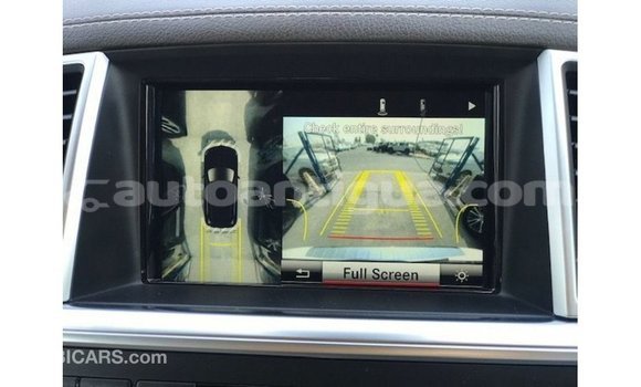 Buy Import Mercedes-Benz 190 (W201) White Car in Import - Dubai in Antigua Buy Import Mercedes-Benz 190 (W201) White Car in Import - Dubai in Antigua