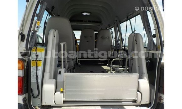 Buy Import Toyota Hiace White Car in Import - Dubai in Antigua Buy Import Toyota Hiace White Car in Import - Dubai in Antigua