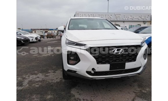 Buy Import Hyundai Santa Fe White Car in Import - Dubai in Antigua Buy Import Hyundai Santa Fe White Car in Import - Dubai in Antigua
