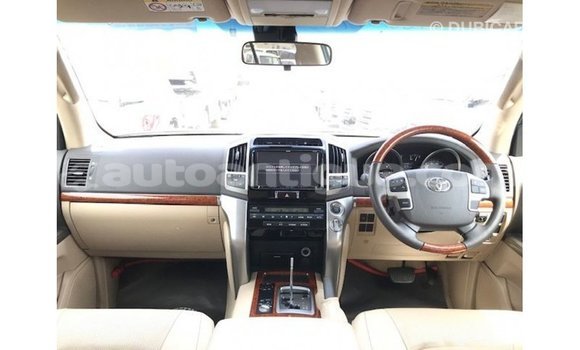 Buy Import Toyota Land Cruiser Red Car in Import - Dubai in Antigua Buy Import Toyota Land Cruiser Red Car in Import - Dubai in Antigua