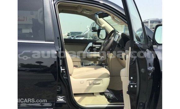 Buy Import Toyota Land Cruiser Black Car in Import - Dubai in Antigua Buy Import Toyota Land Cruiser Black Car in Import - Dubai in Antigua