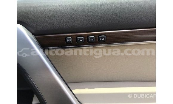 Buy Import Toyota Land Cruiser White Car in Import - Dubai in Antigua Buy Import Toyota Land Cruiser White Car in Import - Dubai in Antigua