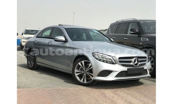 Buy Import Mercedes-Benz 200 Other Car in Import - Dubai in Antigua