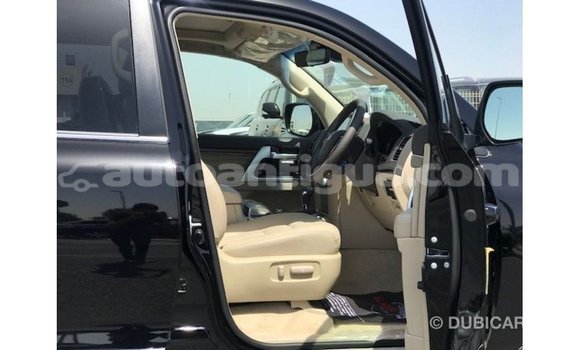 Buy Import Toyota Land Cruiser Black Car in Import - Dubai in Antigua Buy Import Toyota Land Cruiser Black Car in Import - Dubai in Antigua