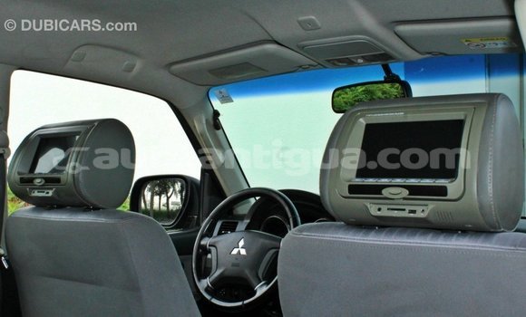 Buy Import Mitsubishi Pajero Brown Car in Import - Dubai in Antigua Buy Import Mitsubishi Pajero Brown Car in Import - Dubai in Antigua