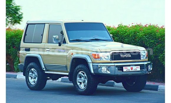 Buy Import Toyota Land Cruiser Beige Car in Import - Dubai in Antigua Buy Import Toyota Land Cruiser Beige Car in Import - Dubai in Antigua