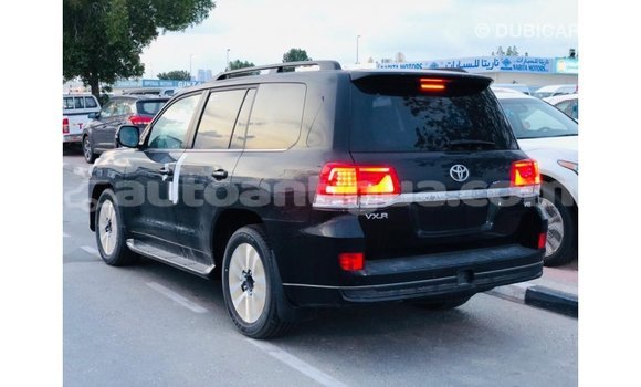 Buy Import Toyota DA Black Truck in Import - Dubai in Antigua Buy Import Toyota DA Black Truck in Import - Dubai in Antigua