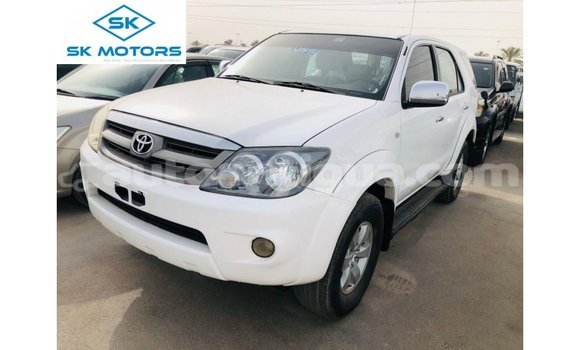 Buy Import Toyota Fortuner White Car in Import - Dubai in Antigua Buy Import Toyota Fortuner White Car in Import - Dubai in Antigua