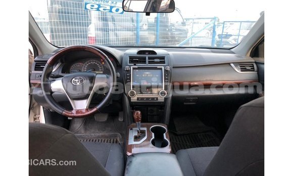 Buy Import Toyota Camry White Car in Import - Dubai in Antigua Buy Import Toyota Camry White Car in Import - Dubai in Antigua