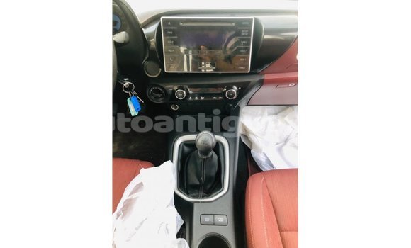 Buy Import Toyota Hilux White Car in Import - Dubai in Antigua Buy Import Toyota Hilux White Car in Import - Dubai in Antigua