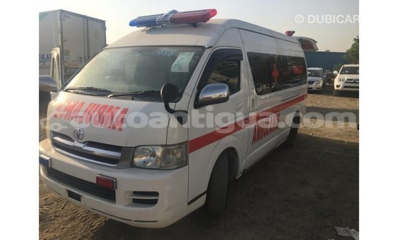 Buy Import Toyota Hiace White Car in Import - Dubai in Antigua Buy Import Toyota Hiace White Car in Import - Dubai in Antigua