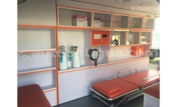 Buy Import Toyota Hiace White Car in Import - Dubai in Antigua Buy Import Toyota Hiace White Car in Import - Dubai in Antigua