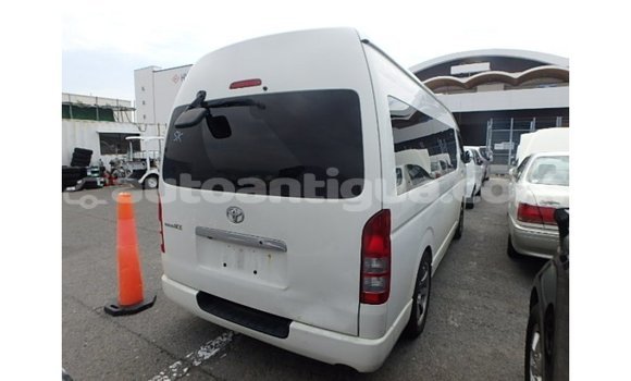 Buy Import Toyota Hiace White Car in Import - Dubai in Antigua Buy Import Toyota Hiace White Car in Import - Dubai in Antigua