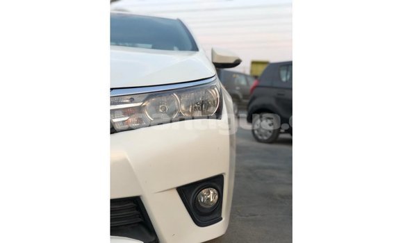 Buy Import Toyota Corolla White Car in Import - Dubai in Antigua Buy Import Toyota Corolla White Car in Import - Dubai in Antigua