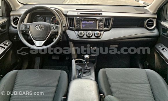 Buy Import Toyota HiAce Other Truck in Import - Dubai in Antigua Buy Import Toyota HiAce Other Truck in Import - Dubai in Antigua