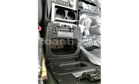 Buy Import Toyota Land Cruiser White Car in Import - Dubai in Antigua Buy Import Toyota Land Cruiser White Car in Import - Dubai in Antigua