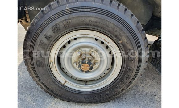 Buy Import Toyota Land Cruiser White Car in Import - Dubai in Antigua Buy Import Toyota Land Cruiser White Car in Import - Dubai in Antigua