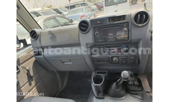 Buy Import Toyota Land Cruiser White Car in Import - Dubai in Antigua Buy Import Toyota Land Cruiser White Car in Import - Dubai in Antigua