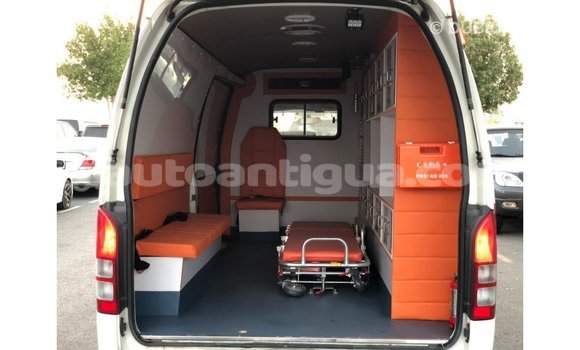 Buy Import Toyota Hiace White Car in Import - Dubai in Antigua Buy Import Toyota Hiace White Car in Import - Dubai in Antigua