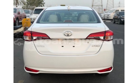 Buy Import Toyota DA White Truck in Import - Dubai in Antigua Buy Import Toyota DA White Truck in Import - Dubai in Antigua