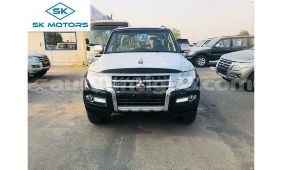 Buy Import Mitsubishi Pajero Black Car in Import - Dubai in Antigua Buy Import Mitsubishi Pajero Black Car in Import - Dubai in Antigua