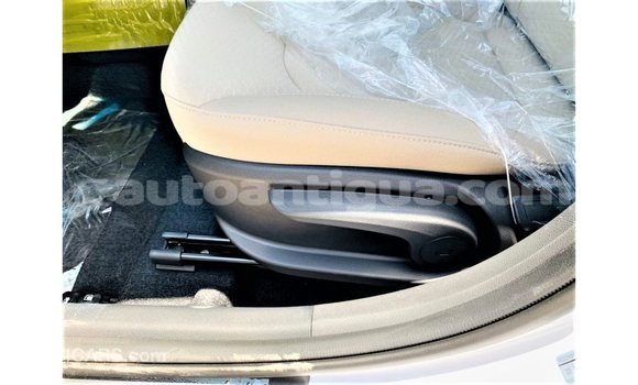Buy Import Hyundai Elantra White Car in Import - Dubai in Antigua Buy Import Hyundai Elantra White Car in Import - Dubai in Antigua