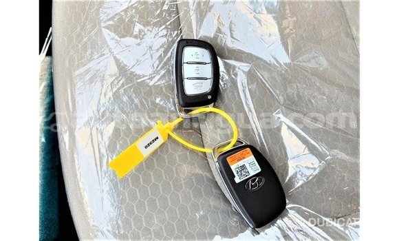 Buy Import Hyundai Elantra White Car in Import - Dubai in Antigua Buy Import Hyundai Elantra White Car in Import - Dubai in Antigua