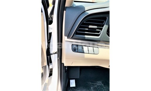 Buy Import Hyundai Elantra White Car in Import - Dubai in Antigua Buy Import Hyundai Elantra White Car in Import - Dubai in Antigua
