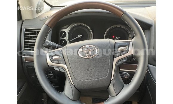 Buy Import Toyota DA White Truck in Import - Dubai in Antigua Buy Import Toyota DA White Truck in Import - Dubai in Antigua