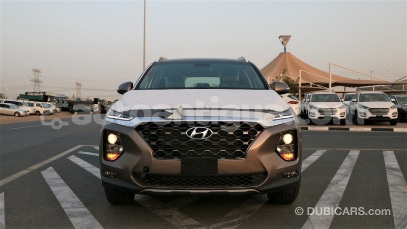 Big with watermark hyundai santa fe antigua import dubai 3492