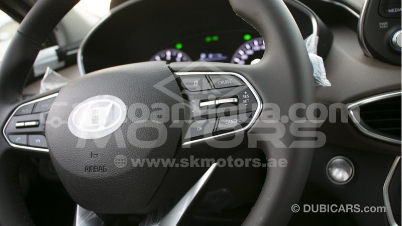 Big with watermark hyundai santa fe antigua import dubai 3492