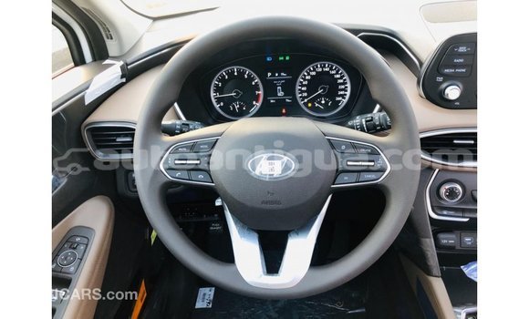 Buy Import Hyundai Santa Fe White Car in Import - Dubai in Antigua Buy Import Hyundai Santa Fe White Car in Import - Dubai in Antigua