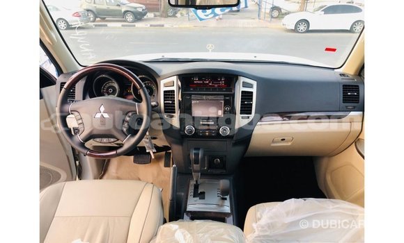 Buy Import Mitsubishi Pajero White Car in Import - Dubai in Antigua Buy Import Mitsubishi Pajero White Car in Import - Dubai in Antigua