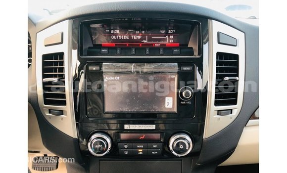 Buy Import Mitsubishi Pajero White Car in Import - Dubai in Antigua Buy Import Mitsubishi Pajero White Car in Import - Dubai in Antigua