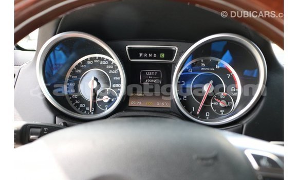 Buy Import Mercedes-Benz 190 (W201) White Car in Import - Dubai in Antigua