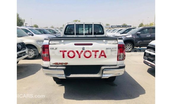 Buy Import Toyota Hilux White Car in Import - Dubai in Antigua Buy Import Toyota Hilux White Car in Import - Dubai in Antigua