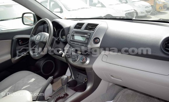 Buy Import Toyota HiAce White Truck in Import - Dubai in Antigua Buy Import Toyota HiAce White Truck in Import - Dubai in Antigua