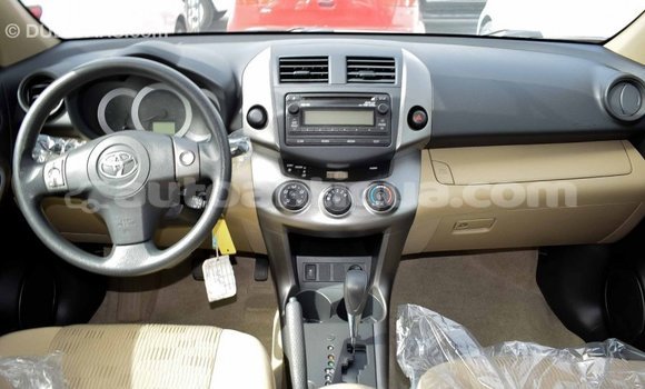 Buy Import Toyota HiAce Other Truck in Import - Dubai in Antigua Buy Import Toyota HiAce Other Truck in Import - Dubai in Antigua