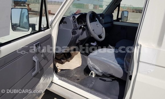 Buy Import Toyota Land Cruiser White Car in Import - Dubai in Antigua Buy Import Toyota Land Cruiser White Car in Import - Dubai in Antigua