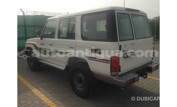 Buy Import Toyota Land Cruiser White Car in Import - Dubai in Antigua Buy Import Toyota Land Cruiser White Car in Import - Dubai in Antigua