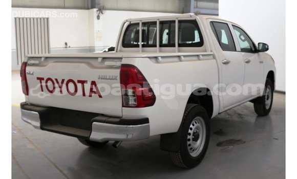 Buy Import Toyota Hilux White Car in Import - Dubai in Antigua Buy Import Toyota Hilux White Car in Import - Dubai in Antigua