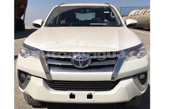 Buy Import Toyota Fortuner White Car in Import - Dubai in Antigua Buy Import Toyota Fortuner White Car in Import - Dubai in Antigua