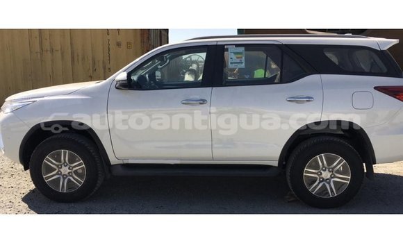 Buy Import Toyota Fortuner White Car in Import - Dubai in Antigua Buy Import Toyota Fortuner White Car in Import - Dubai in Antigua